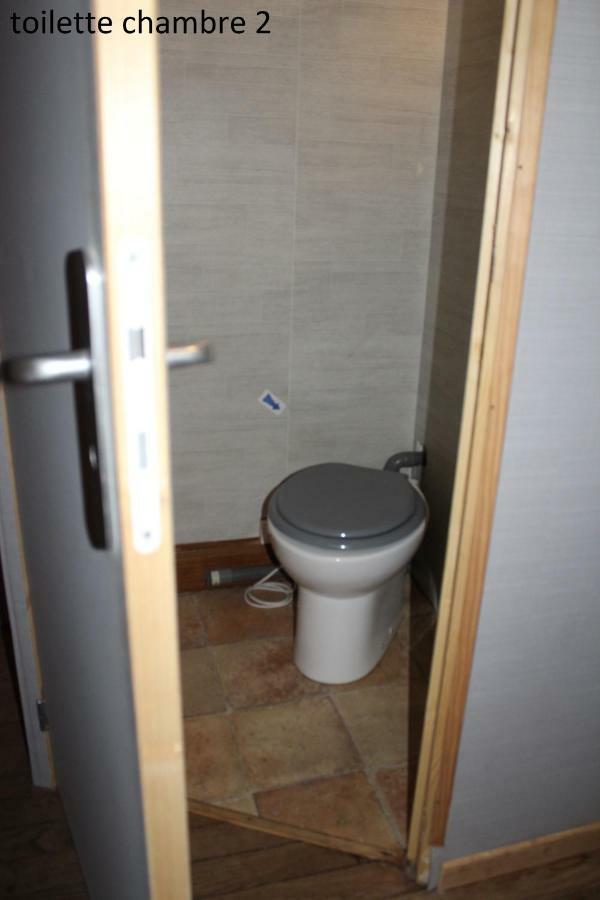 Hotel Le Dervois Монтие-ан-Дер Екстериор снимка